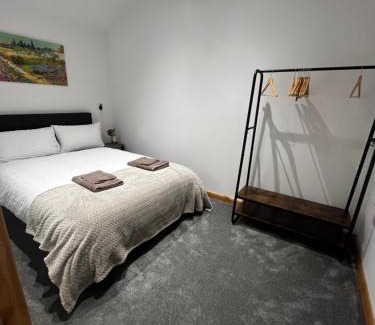 Llanfairpwllgwyngyll Apartamento | Small home in Llanfairpwll