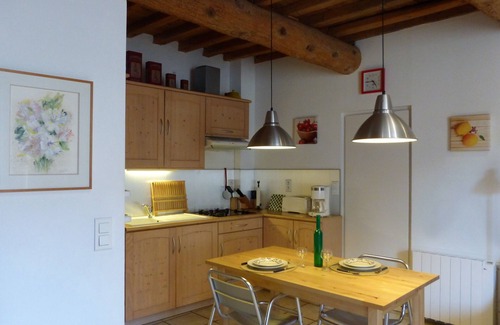 Mouries Apartamento | Small house in a village in the heart of the Alpilles