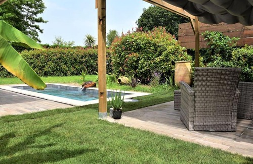 Benesse-Maremne Casa | Small House with pool