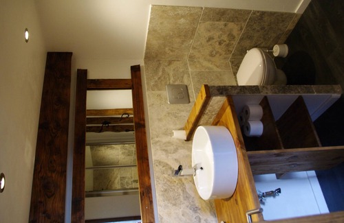 Bozel Apartamento | Pequeño chalet de madera vieja