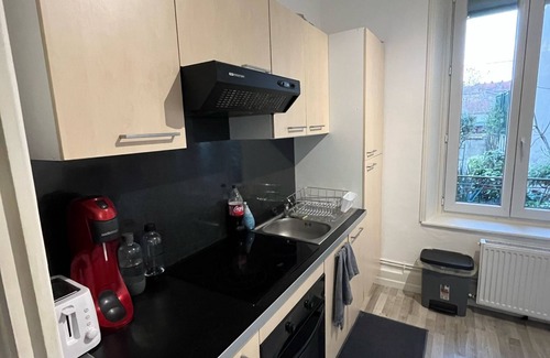 Poincare - Foch - Anatole France - Croix de Bourgogne Apartamento | Small, quiet apartment 10 minutes from the station