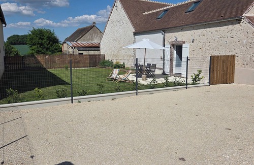 Chaumot Casa | Small, quiet country house