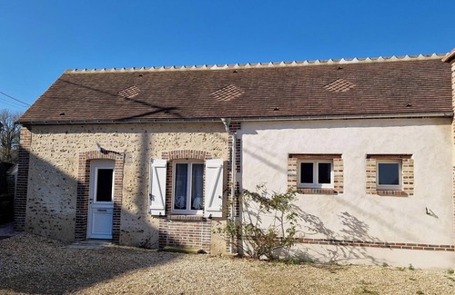 Chaumot Casa | Small, quiet country house