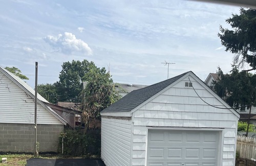 Hillside Casa | Small room in Hillside,NJ, Businessmen, airline employees, Traveling Nurses