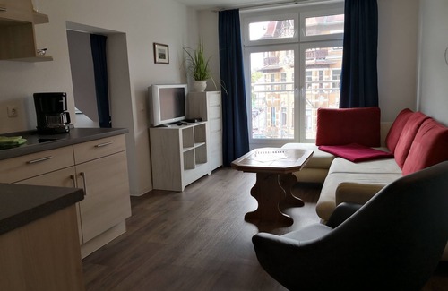 Strehlen Apartamento | Ático pequeño y sencillo