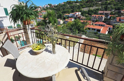 Stomorska Casa | Small Stone House in a Quiet Place Island Solta