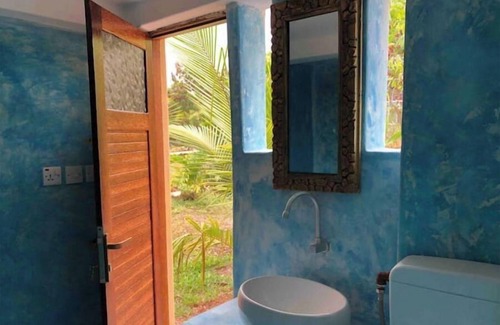 Kidoti Alquiler De RV | Small Tent at The Adventure Villa