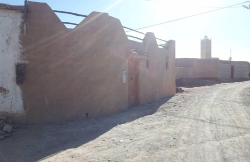 Ahmar Laglalcha Casa | Small typical house in Moroccan village