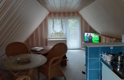 Guelzow Apartamento | Small vacation apartment with roof terrace in an idyllic village location for 2 guests
