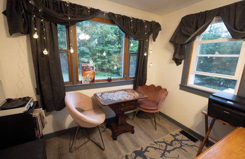 Cavendish Casa | Summer is coming! Stay in Vermont, get away from the chaos.