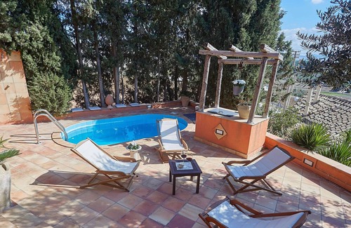 Buseto Palizzolo Villa | Pequeña villa con piscina cerca de Trapani