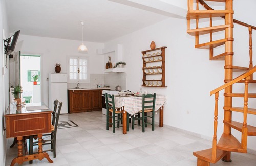 Engarai Casa | Smaragdi 1 - Traditional house with panoramic view -