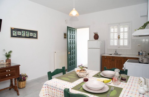 Engarai Casa | Smaragdi 1 - Traditional house with panoramic view -