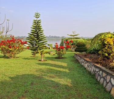 Kampala Complejo | Smart Beach Resort Hotel Mityana