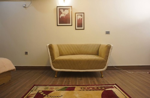 D.H.A. Apartamento | Smart Comfort Studio with Lift – DHA Phase-5