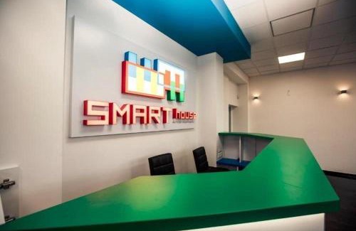 Solomjanskyj Apartamento | Smart House on Mashynobudivna