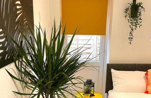 Croham Apartamento | Smart/ Modern one bedroom flat