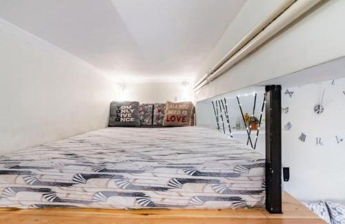 Kypseli Apartamento | Smart studio 30 sq m Athens with yard
