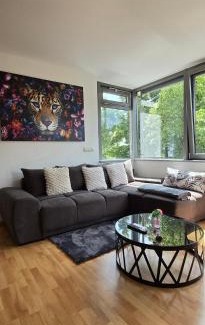 Halle Apartamento | Smartes City Apartment - Top Location!