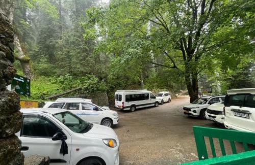 Dalhousie Hotel | Smarthill Kalatop,Dalhousie