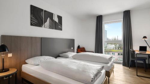 Seckbach Hotel | smartments Frankfurt City-Ost
