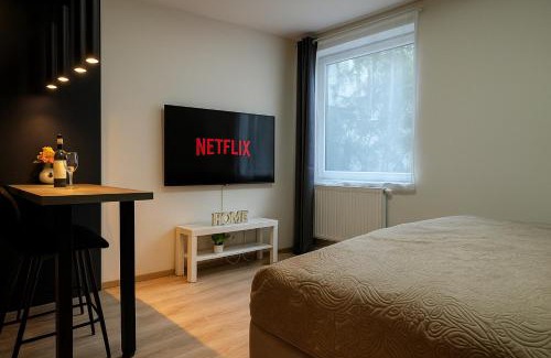 Vrsovice Apartamento | Smarty Choice Living with Netflix - Kubánské náměstí