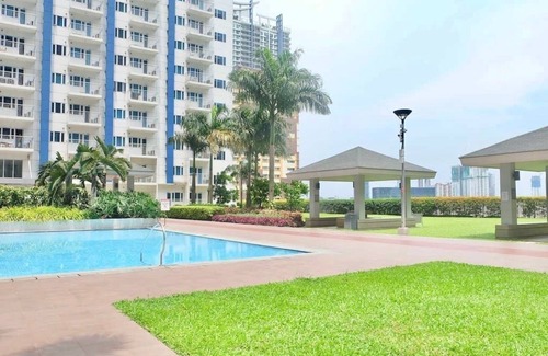Plainview Apartamento | SMDC Phyllis y la cuna de Jacob