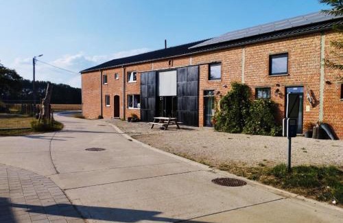 Heers Casa | Smishoeve "Huis van de Raaf"