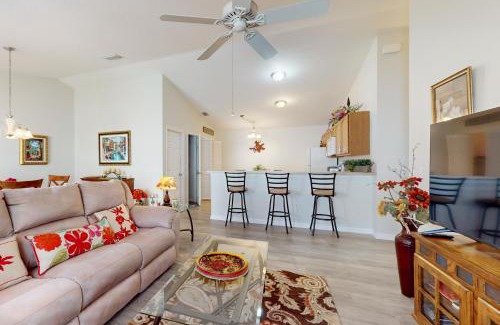 St. Charles Casa | Smith and Davis Retreat
