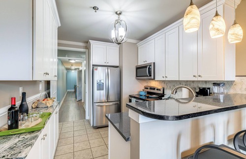Huddleston Condominio | Smith Mountain Lake Retreat w/ Resort Amenities!