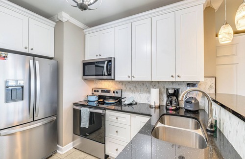 Huddleston Condominio | Smith Mountain Lake Retreat w/ Resort Amenities!