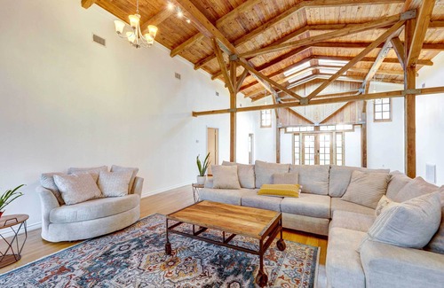 Smithville Casa | Smithville Retreat on 25 Private Acres!