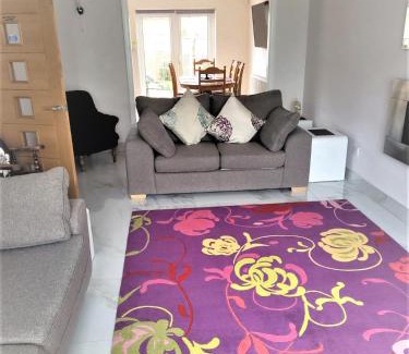 Rhyl Casa | Smitten House 4 Bedroom RHYL