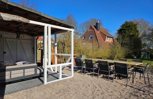 Altfunnixsiel Casa | Smittshörn 3 - Nordsee Ferienhaus für Gruppen und Familien mit eingezäunten Garten