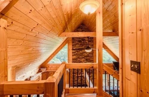 Robbinsville Cabina | Smokey Top Retreat - Cozy cabin in the Great Smoky Mountains