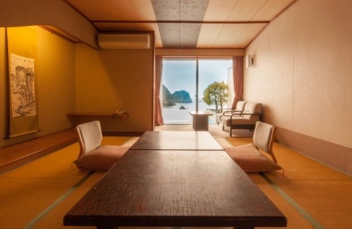 Nishina Hotel | Smoking Ocean Sanshiro Island View 10 tatami mats Two meals included / Kamo-gun Shizuoka
