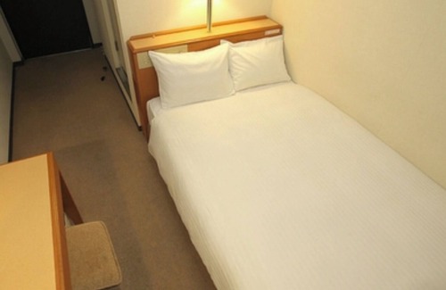 Okawa Hotel | Smoking Semidouble room Breakfast included buffet style / Okawa Fukuoka