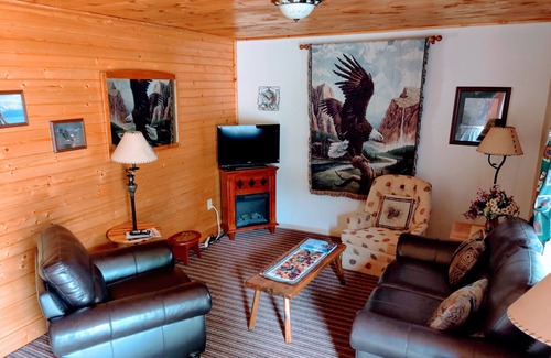 Maggie Valley Cabina | Smoky Falls Lodge