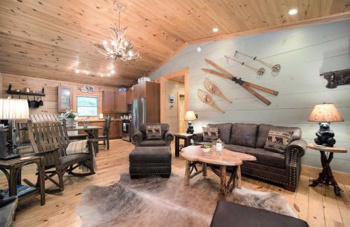 Cullowhee Casa | Smoky Mtn Cabin in Cashiers and Highlands Area