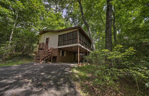 Otto Casa | Smoky Mtn Hideaway Screened Porch and Fire Pit