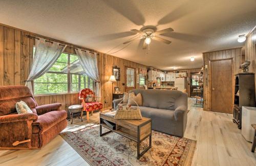 Otto Casa | Smoky Mtn Hideaway Screened Porch and Fire Pit