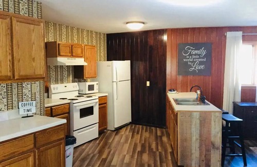 Maggie Valley Cabina | Smoky View Cottages & RV Resorts