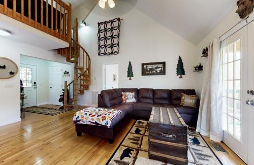 Cosby Casa | Smoky View