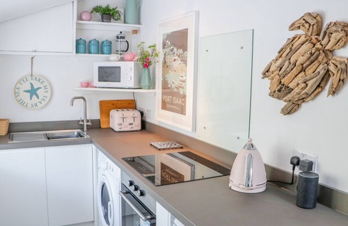 Trebarwith Strand Cabaña | Smugglers Cottage