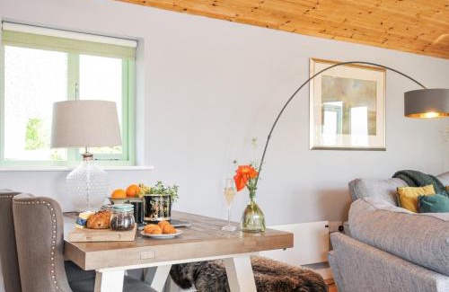 Saint Breward Casa | Smugglers