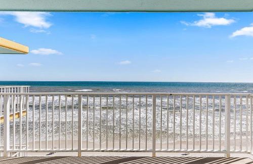 New Smyrna Beach Casa | Smyrna Beach Club 818B