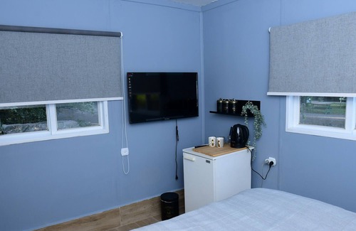 Beit Hillel Condominio | Snir River Resort Apt 13 Sea N' Rent