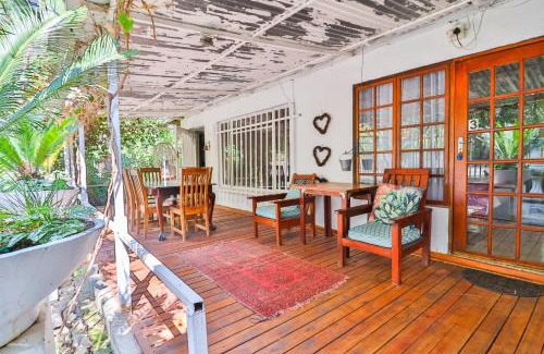 Secunda Casa | Snooze-A-Lot Guesthouse