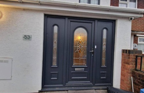 Windsor Apartamento | SnoozeDen Westmead – Windsor Castle & Legoland