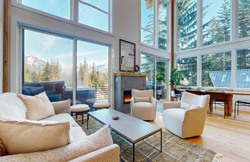Hyak Casa | Snoqualmie Pass Mountain Retreat